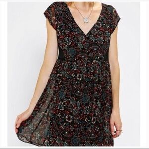 Ecoté Urban Outfitters floral dress